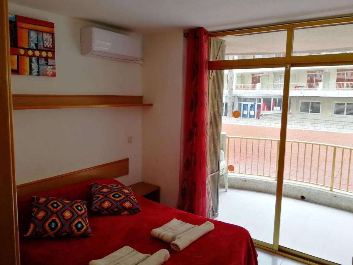 Studio In Aparthotel "Internacional" Salou Exteriör bild